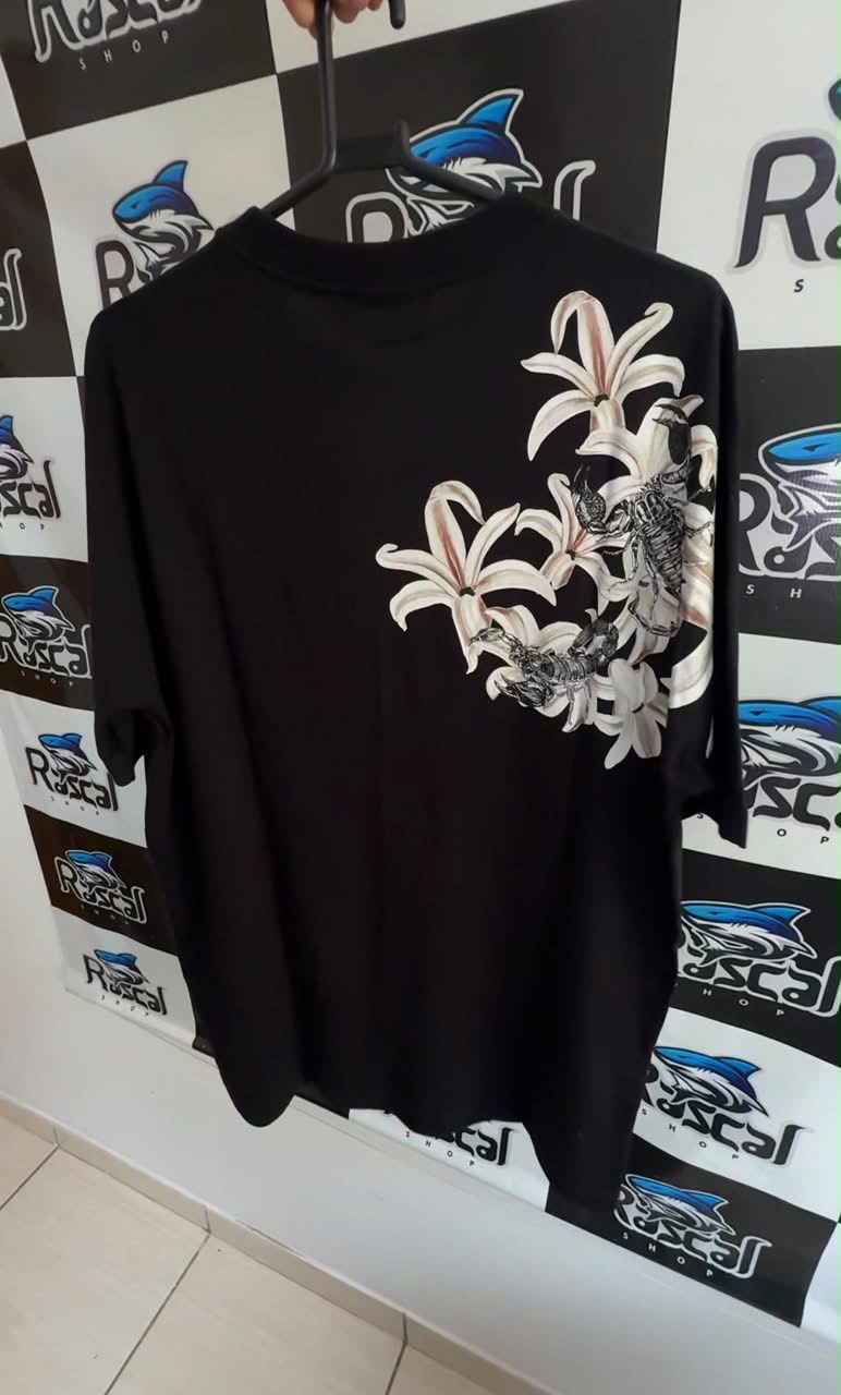 Camisa escorpião