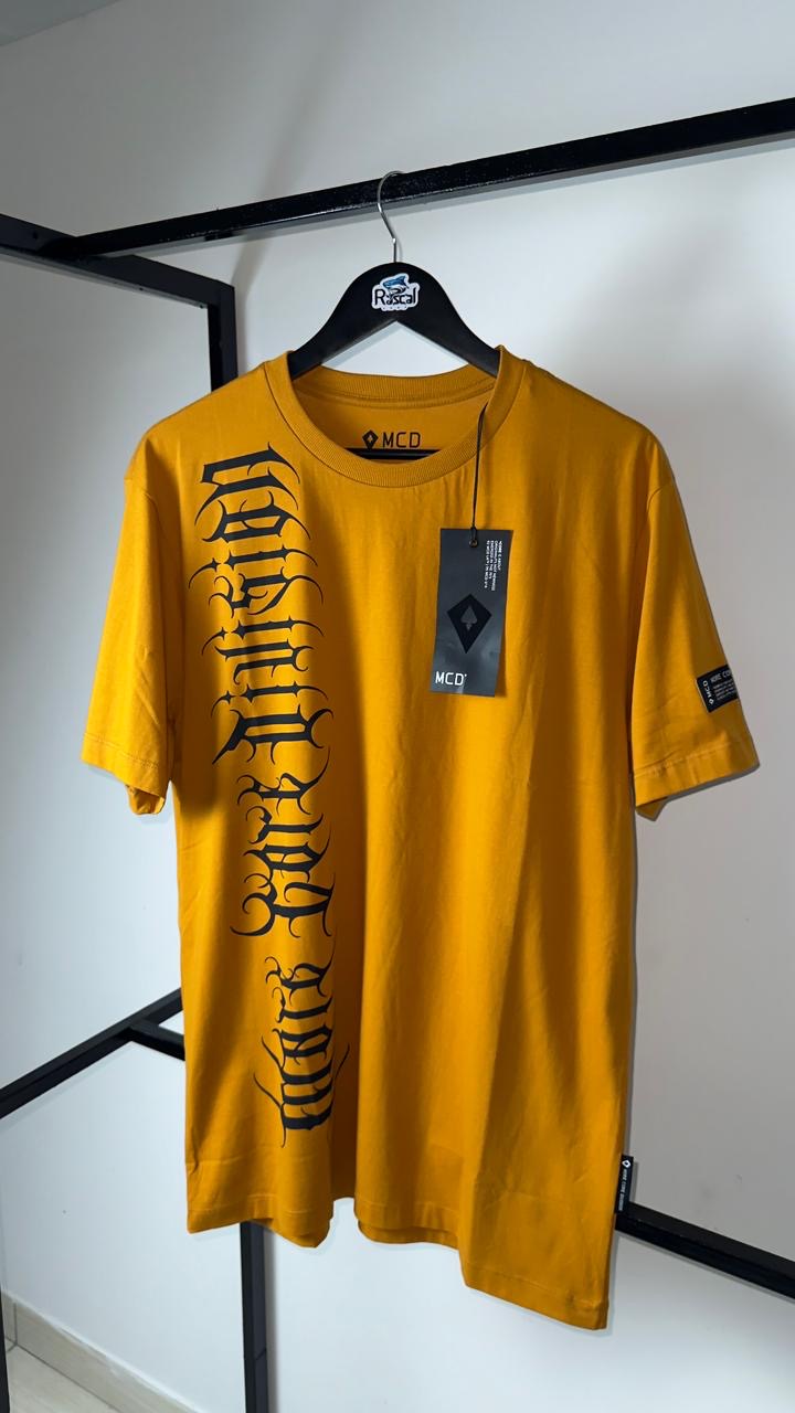 Camisa caligrafiti