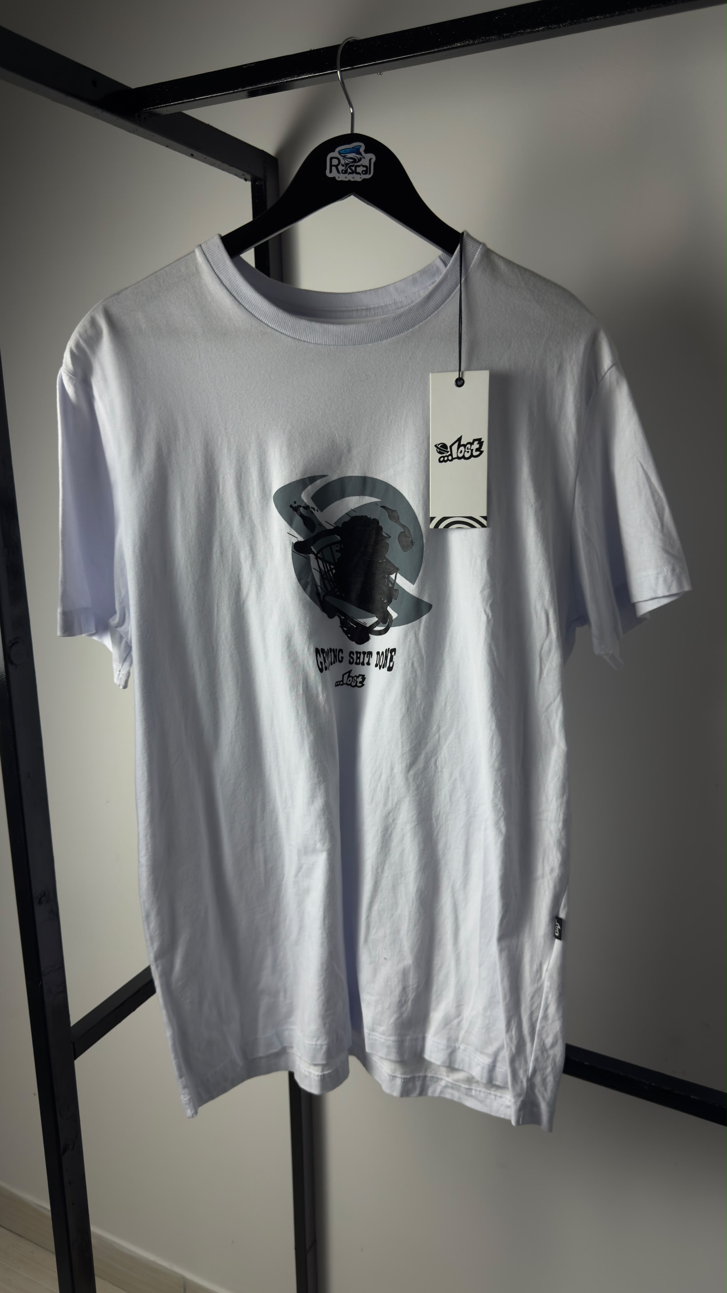 Camisa Lost ovelha camuflada